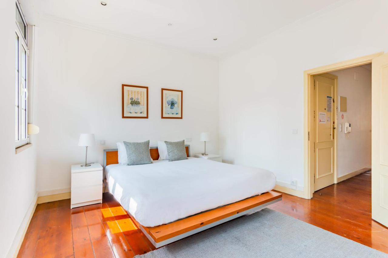 Almirante Home With 3 Bedrooms Lisbon Bagian luar foto